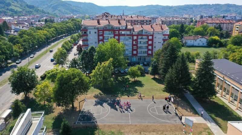 Škola i vrtić na Starčevici, rekonstrukcija stadiona Borca u toku