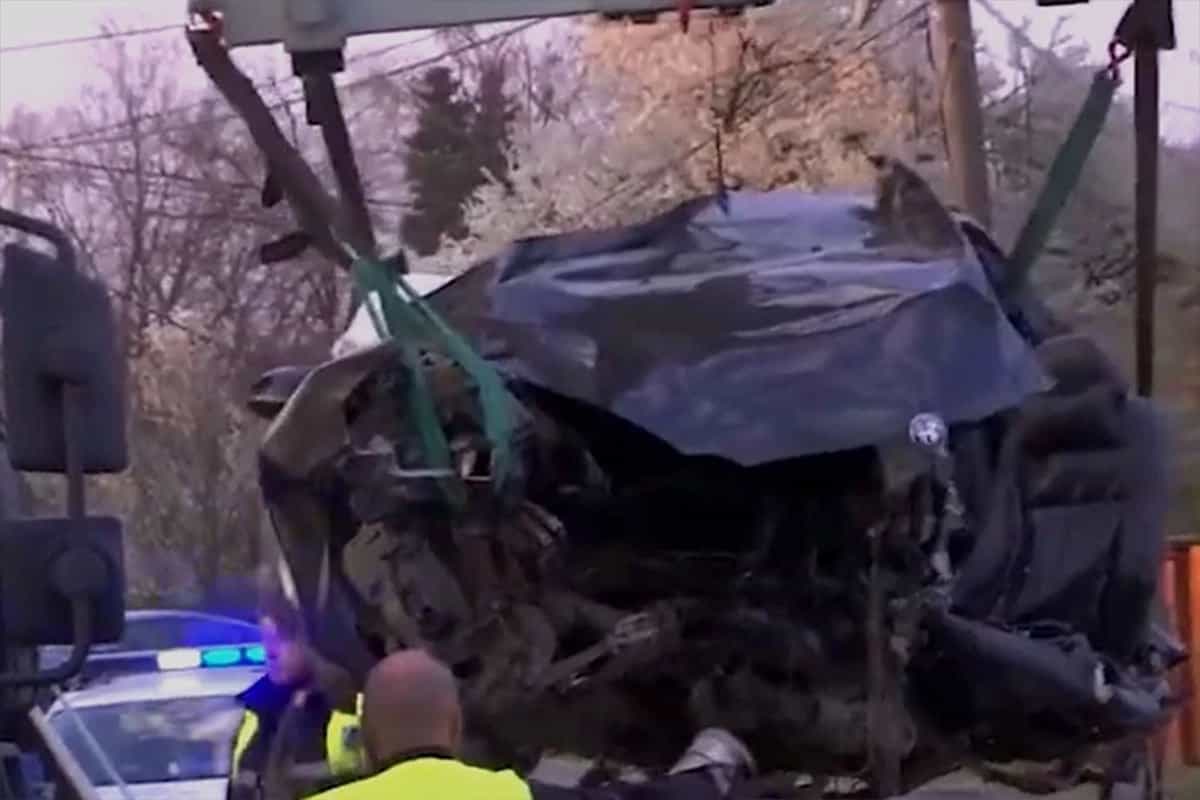 Strašna nesreća u Srbiji: Poginuo mladić (21), brat (20) teško povrijeđen