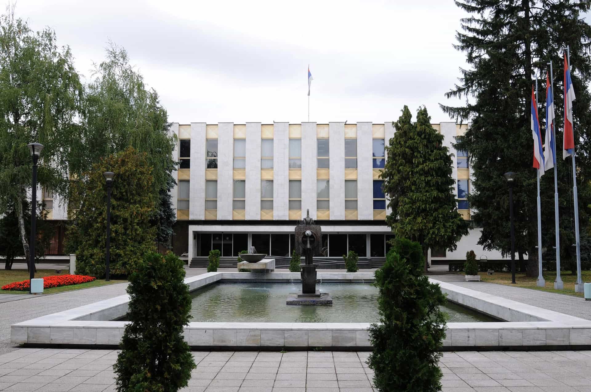 Sutra posebna sjednica NS RS