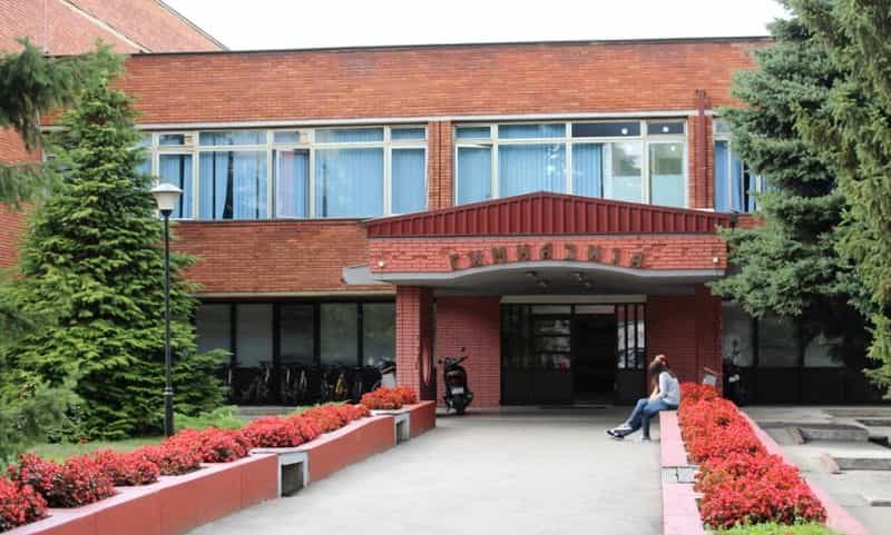 Tri profesora istorije na jednom odjeljenju banjalučke Gimnazije