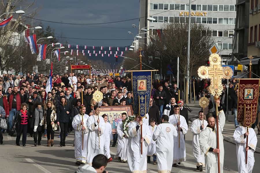 U ponedjeljak obustava saobraćaja u centru Banjaluke zbog litije