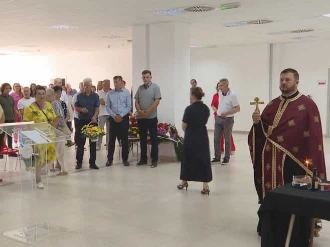 UKC Srpske odao počast radnicima poginulim u Odbrambeno-otadžbinskom ratu