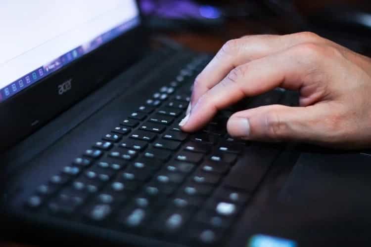 Zorić: Djevojčice i žene češće izložene digitalnom nasilju