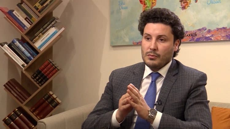 Abazović: Ukoliko padne budžet, pala je i vlast