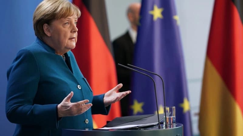 Angela Merkel podržava odluku o neprijemu Ukrajine u NATO