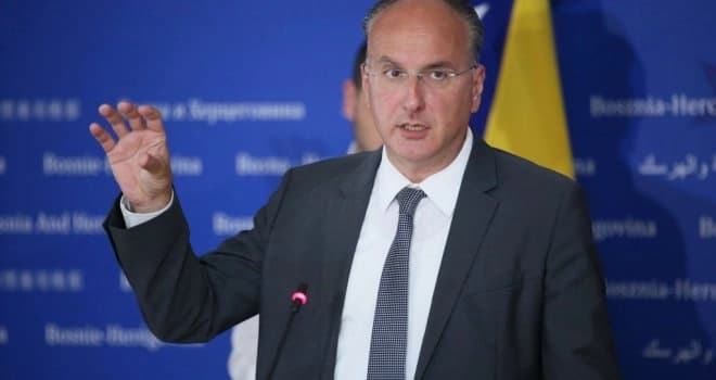 Arnaut: Neću podržati Savjet ministara BiH ako tamo bude Hurtić