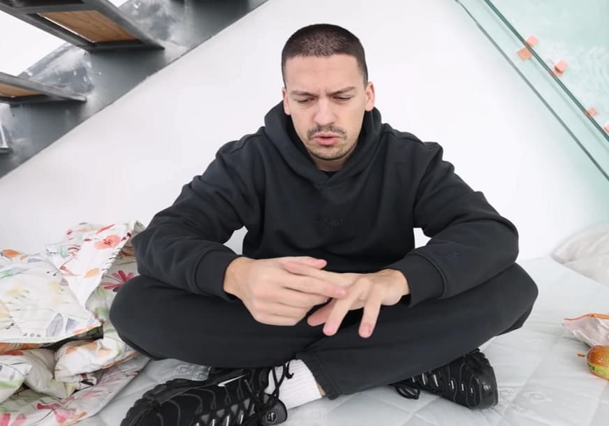 Baka Prase: Stres mi je razorio stomak, pijem četiri antibiotika