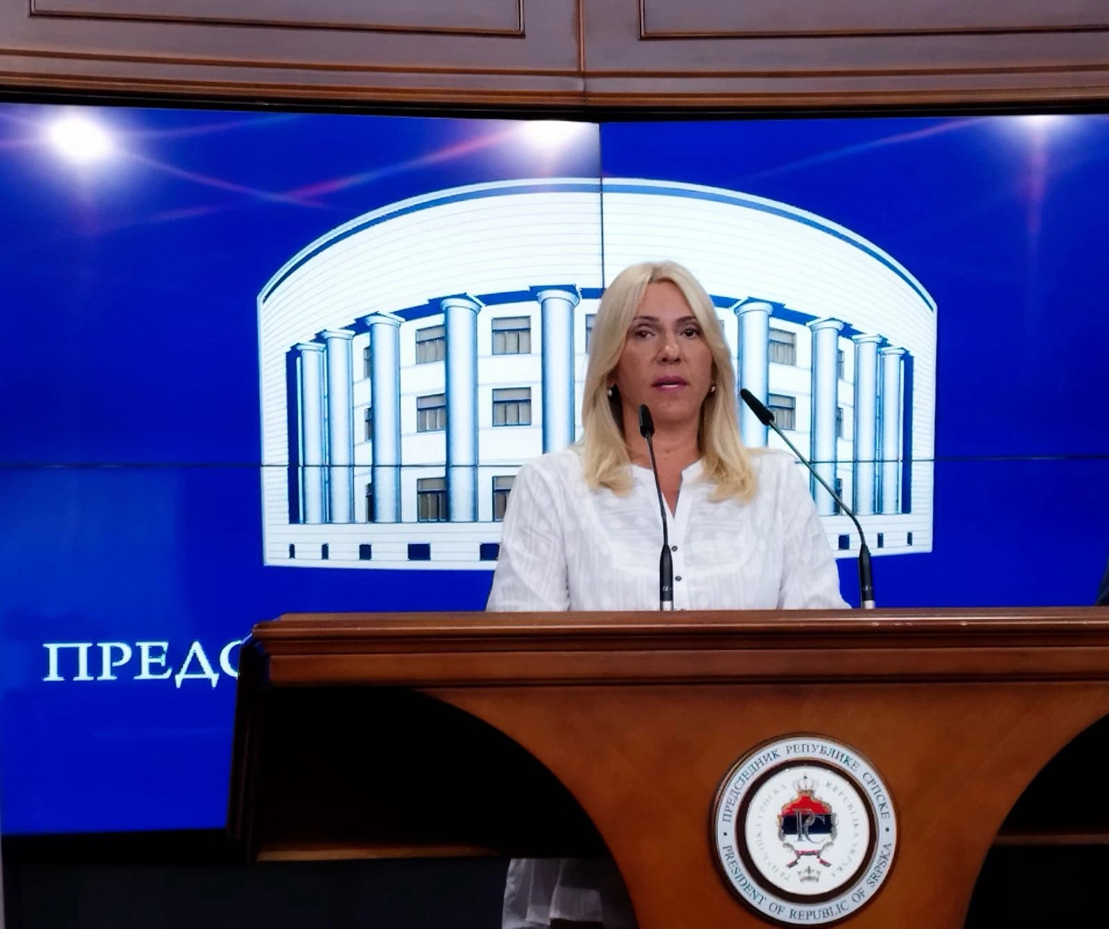 Cvijanovićeva: Stranci ne mogu odlučivati umjesto izabranih lidera