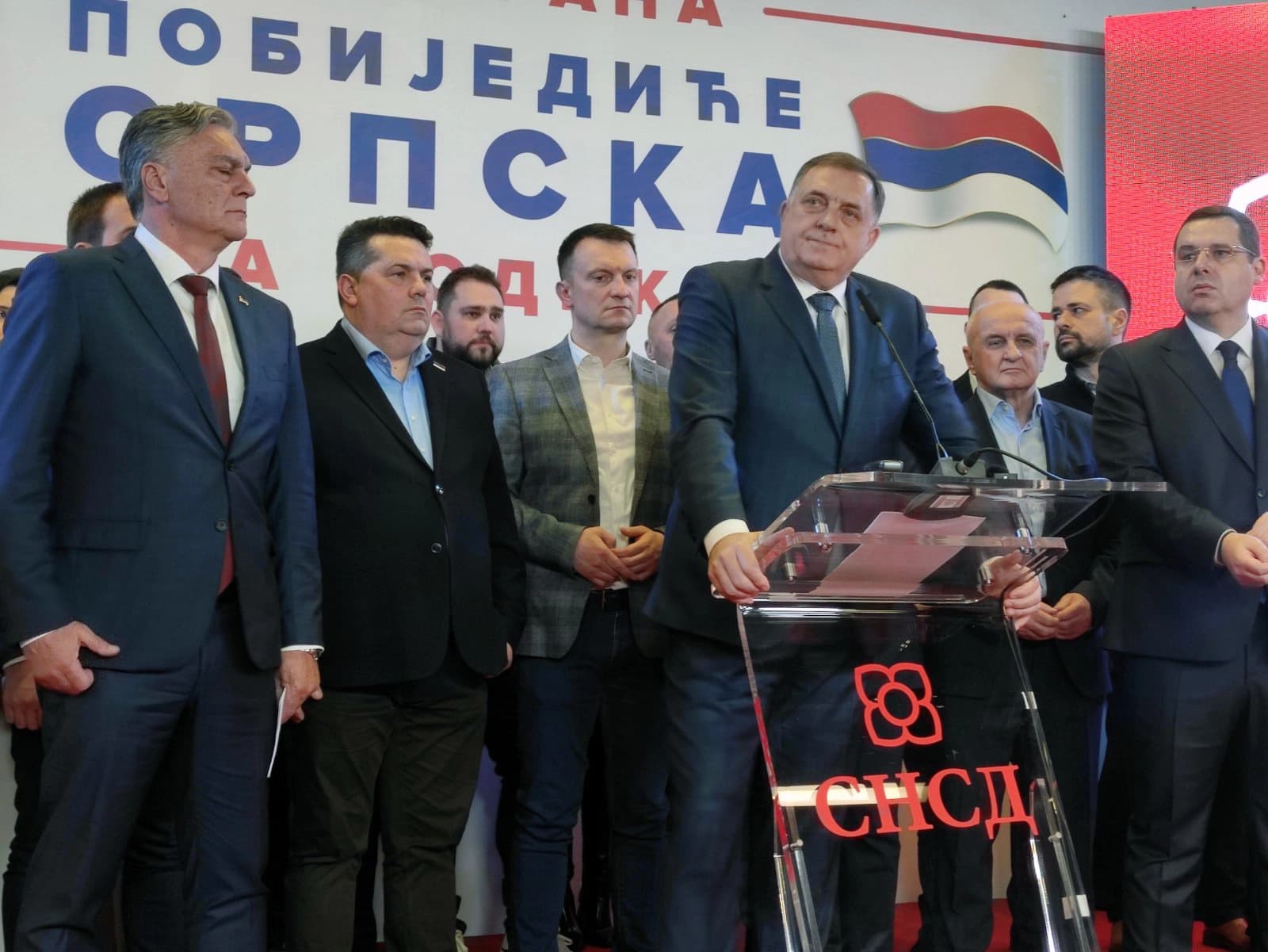 Dodik najavljuje vraćanje ovlašćenja Srpskoj po Dejtonu