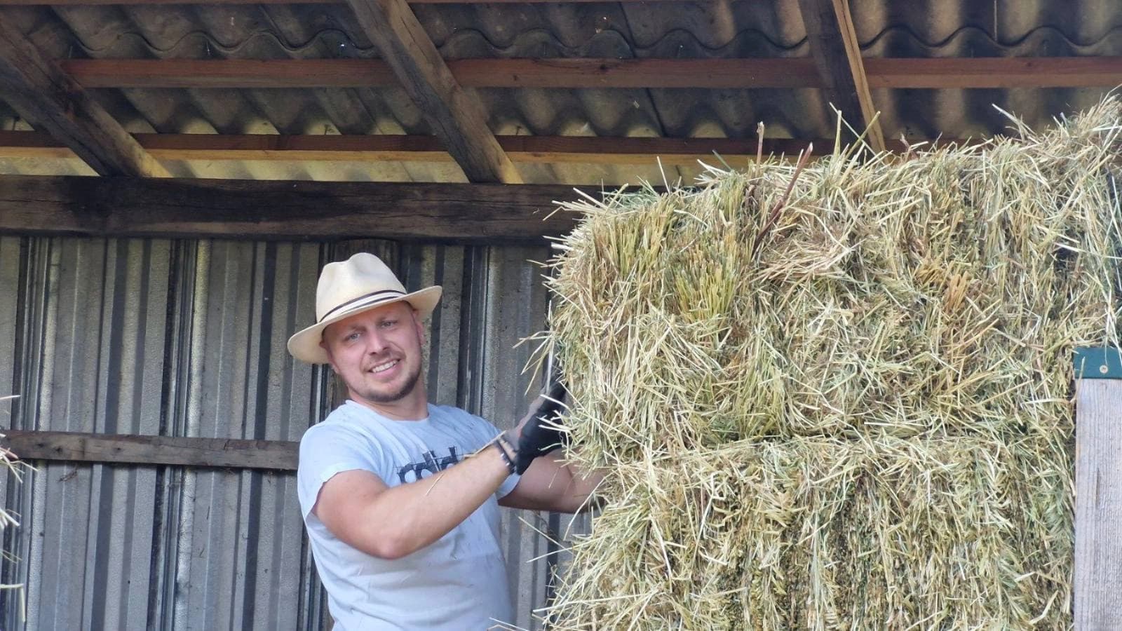 Fejton: Sa druge strane mikrofona MILAN PETKOVIĆ – BEZ POLITIKE MOLIM