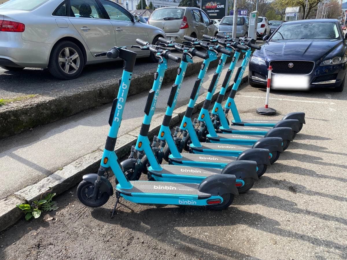 Građani Banjaluke nepravilno koriste trotinete