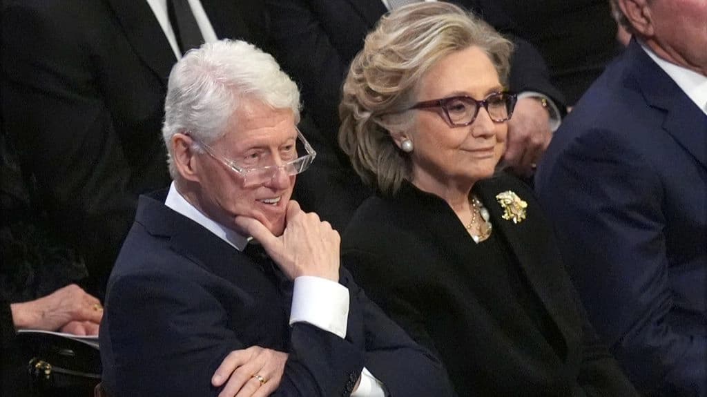 Haos na saslušanju Klintonovih o Epstinu: Hilari zaprijetila odlaskom (VIDEO)