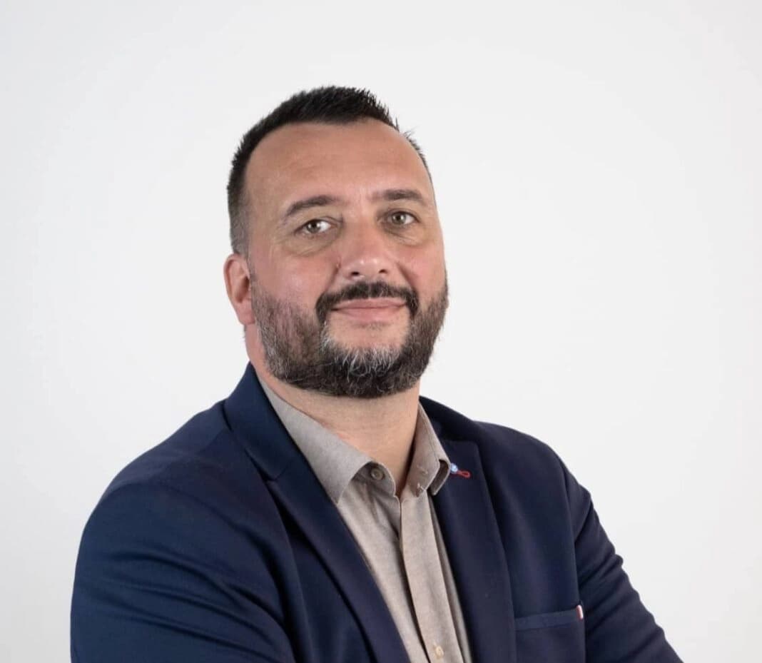 Kostović: Sramotna odluka vlasti Sarajeva da vrate spomenik Francu Ferdinandu