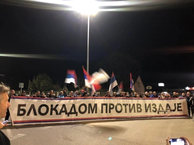 Lideri DF-a poručili sa protesta: Nećemo posustati od odbrane izborne pobjede