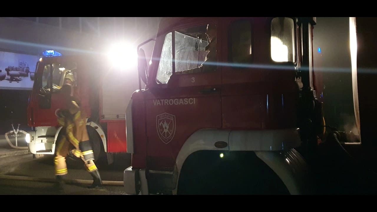 Majka i osmogodišnja djevojčica nastradale u požaru