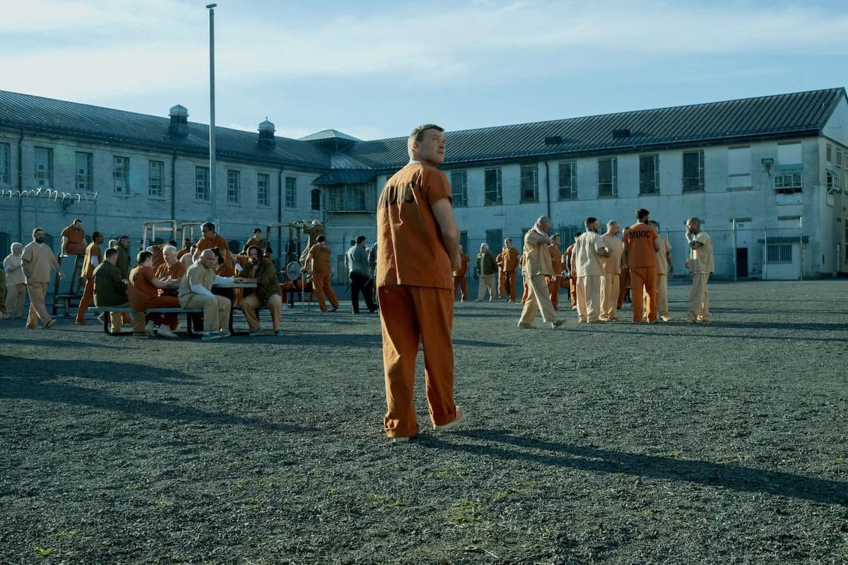 Na “Netflix” stiže nova mini-serija: Mračna misterija britanskog kralja krimića
