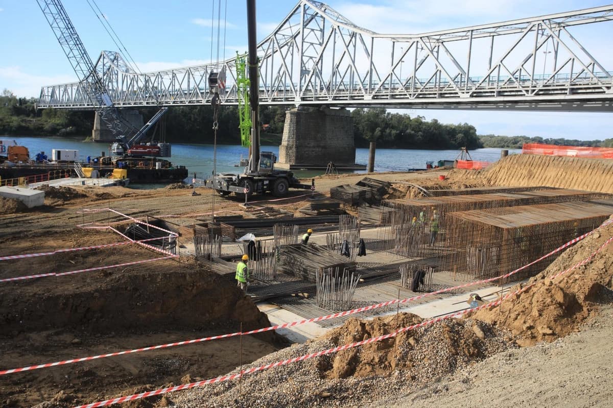 Napreduje izgradnja mosta preko Save na dionici Sremska Rača-Kuzmin
