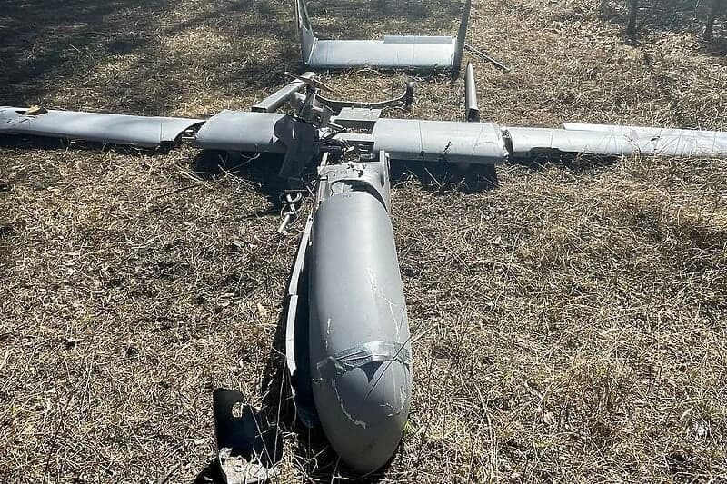 Oboren kineski dron s bombom