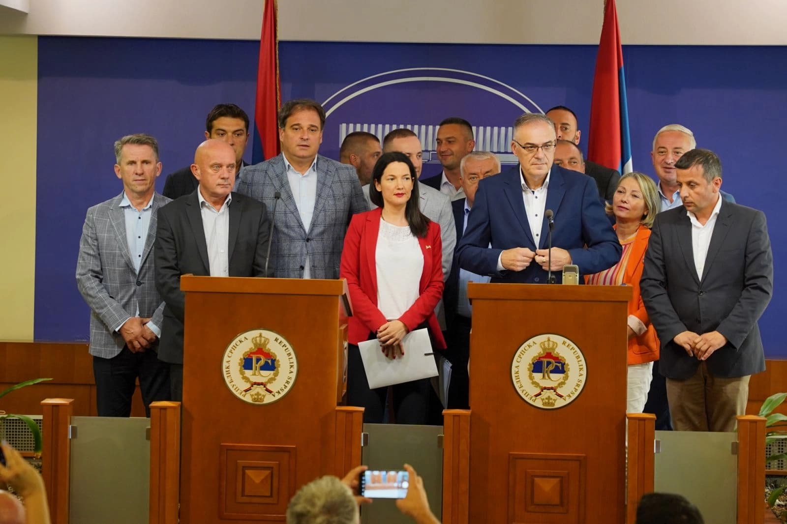 Opozicija se boji svoje Vlade u sjenci?