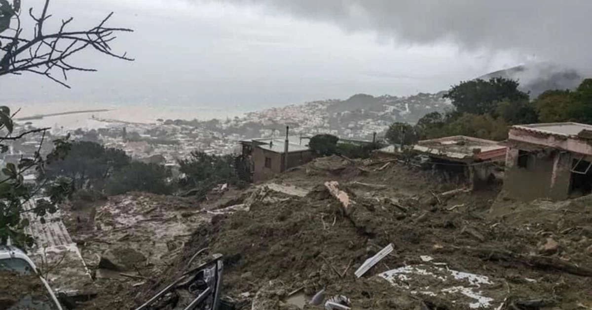 Osam osoba nastradalo u klizištu