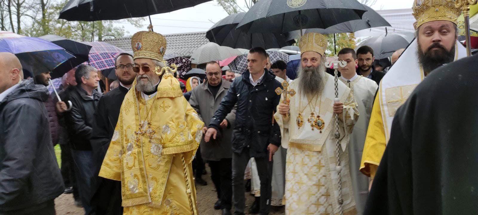 Patrijarh Porfirije stigao u manastir Miloševac kod Prijedora