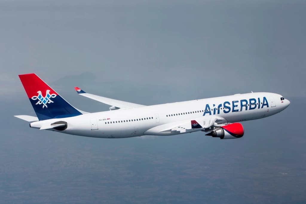 Poletio prvi avion Er Srbije za Baku