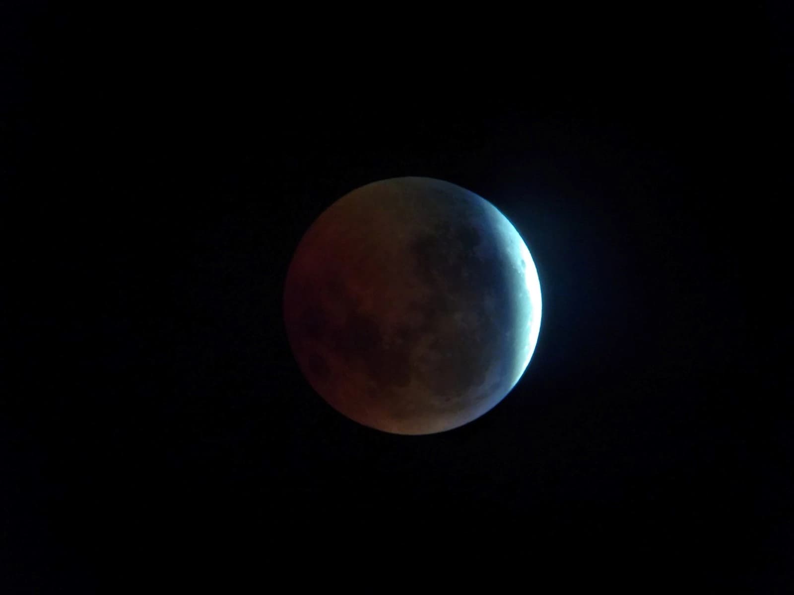 Potpuno pomračenje Mjeseca u utorak