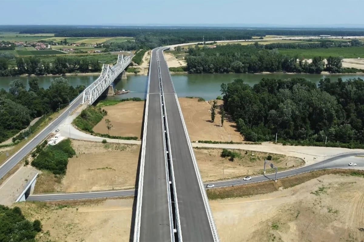 Republika Srpska diže kredit od 299.000.000 evra za dvije dionice auto-puta