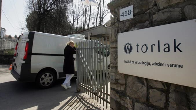 Ruska vakcina protiv raka uskoro u Srbiji, stručnjaci “Torlaka” idu u Moskvu