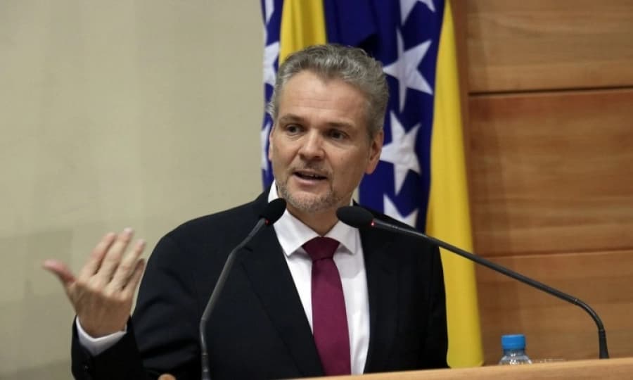 Satler: EUFOR u potpunosti djeluje u skladu sa mandatom