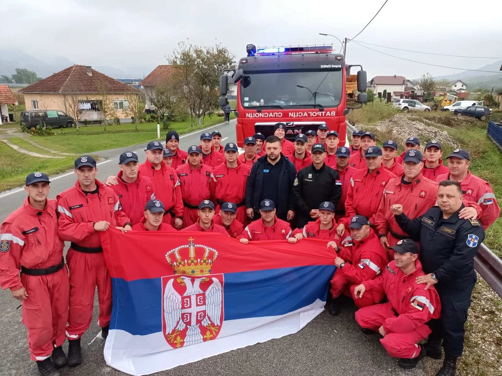 Spasilački timovi iz Srbije dočekani u Bratuncu; Zahvalnost za pomoć FBiH