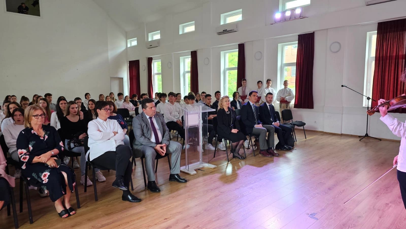 Stevandić posjetio školu “Nikola Tesla” u Budimpešti