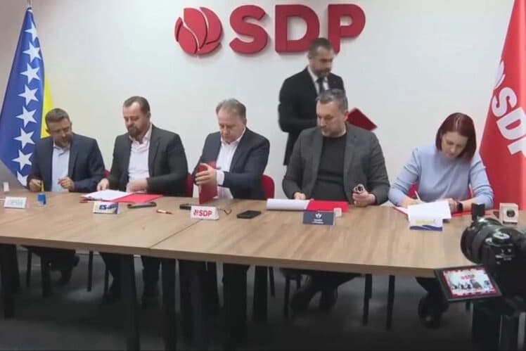 Potpisan sporazum pet stranaka, SDP i NiP idu na izbore bez SDA