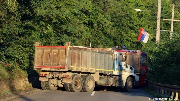 Uklonjene barikade sa Jarinja i Brnjaka
