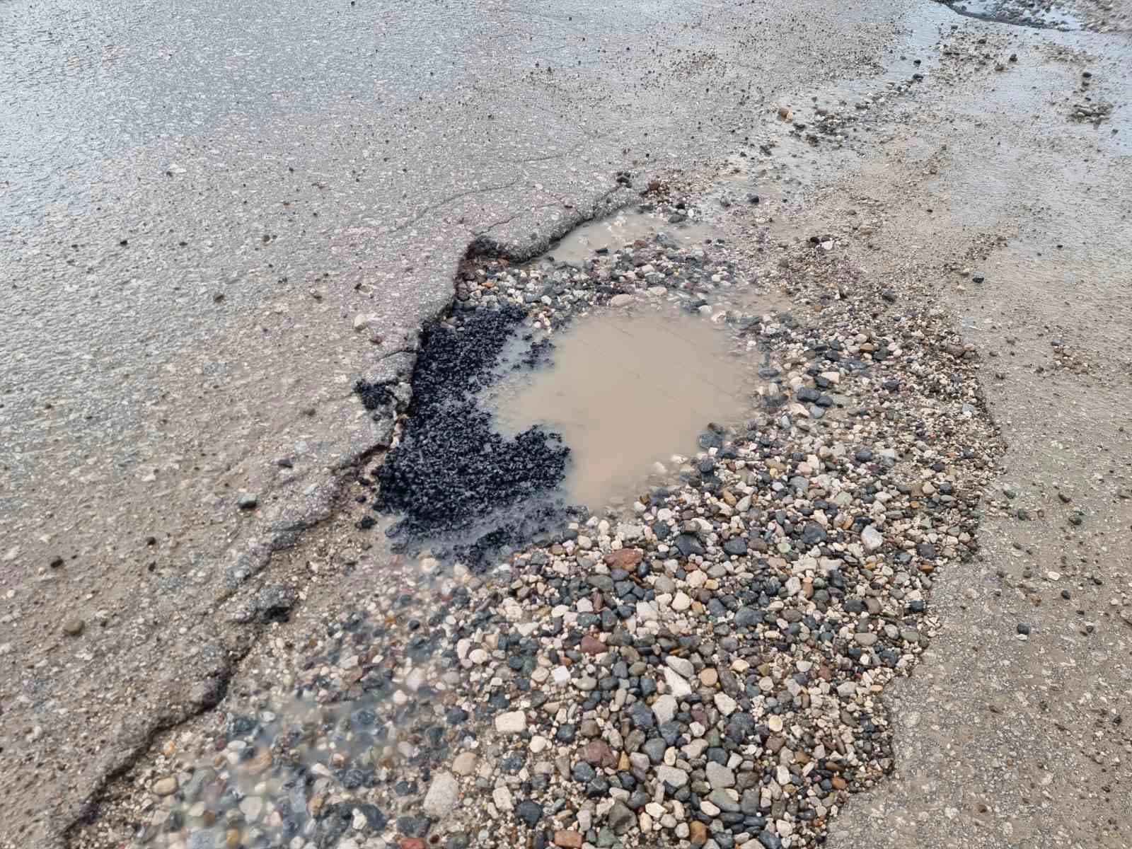 Vozači u BiH dali 18 milijardi KM, a putevi očajni