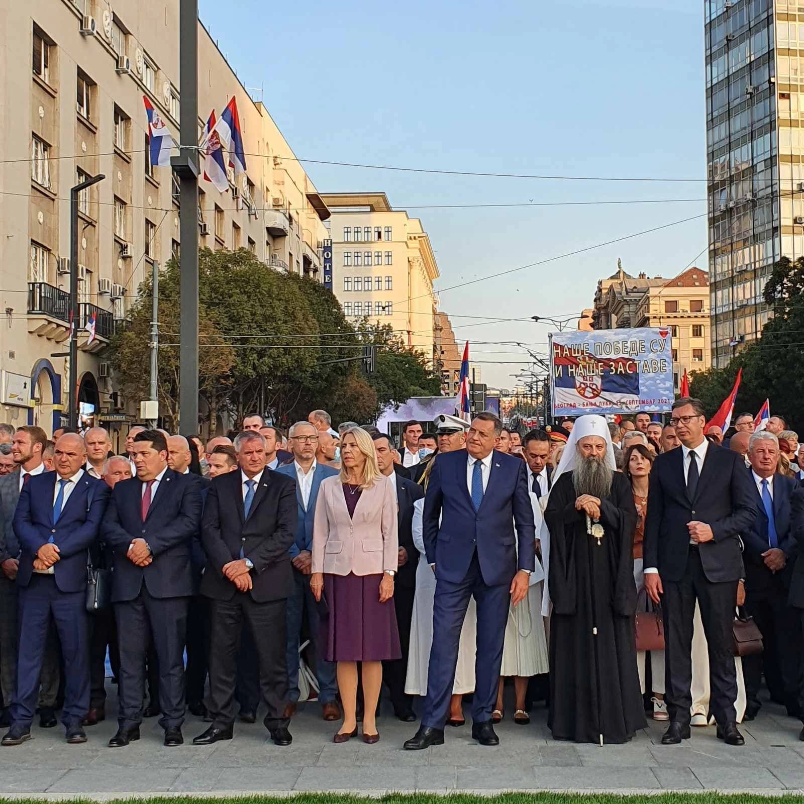 Vučić: Praznik slobode, jedinstva i mira