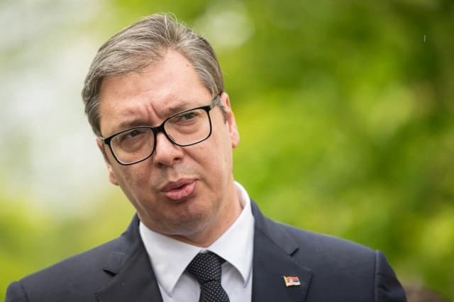Vučić: Srbiju ne može zadesiti ono što i Španiju sa migrantima