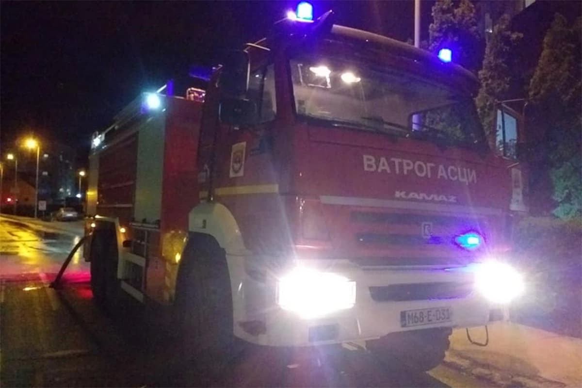 Zapaljen automobil u Doboju, policija traga za počiniocem