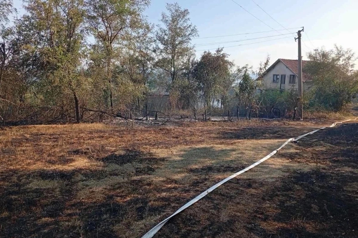Banjalučki vatrogasci: Gorjele kuća i plantaža, uhapšena jedna osoba
