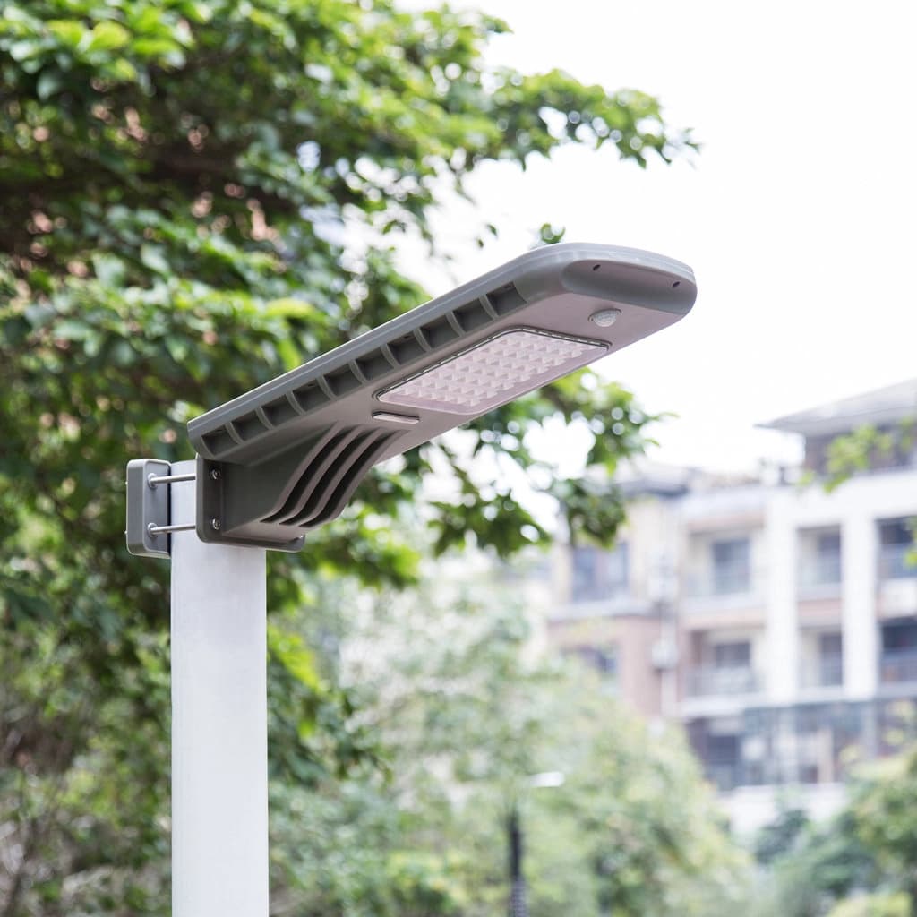 Banjaluka dobija savremenije i jeftinije osvjetljenje: Nova LED rasvjeta u još 80 ulica