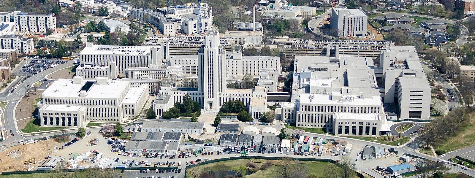 Blokirana baza američke mornarice