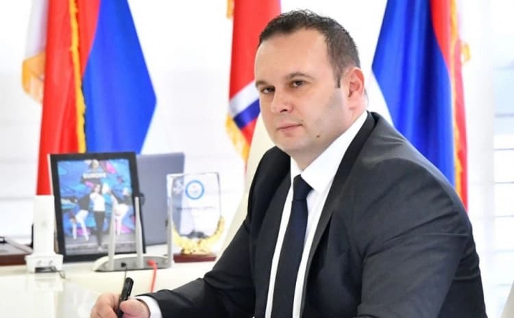 Ćosić: Ograničiti primjenu zakona na 2025. godinu; Glasalo 50 načelnika i gradonačelnika