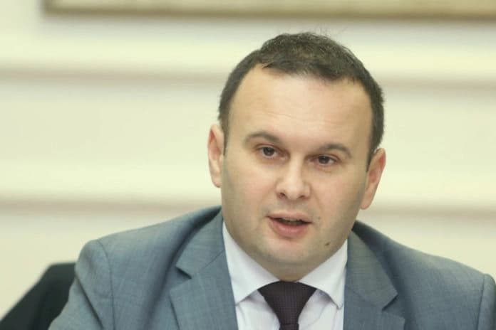 Ćosić reagovao na prijedlog o podizanju spomen-obilježja Kazani: Omalovažavaju žrtve