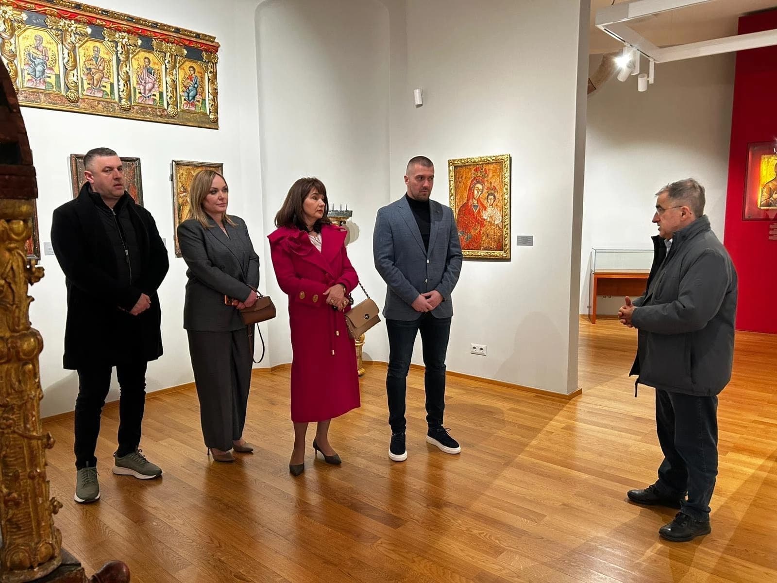 Delegacija Narodne skupštine Republike Srpske posjetila Sentandreju