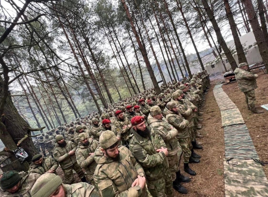 Deset hiljada Čečena krenulo na ukrajinska ratišta, Kadirov traži da se Zelenski izvini Putinu