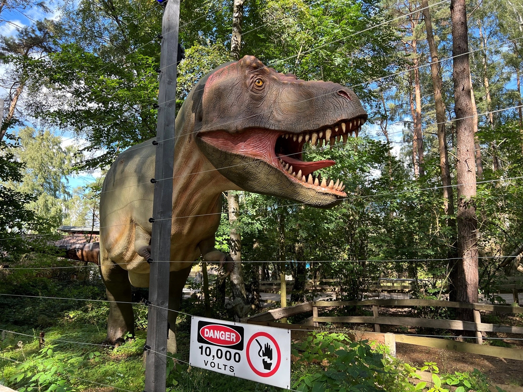 Dinosaurusi u Trapistima nisu dobrodošli