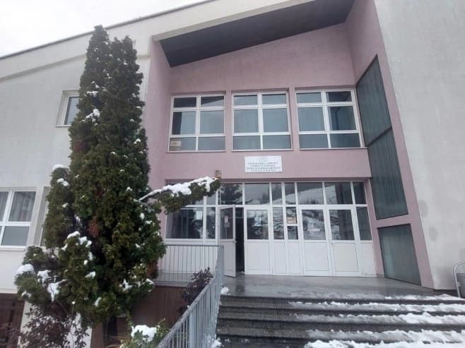 Direktor škole u Srebrenici: Preduzete sve mjere zaštite učenika