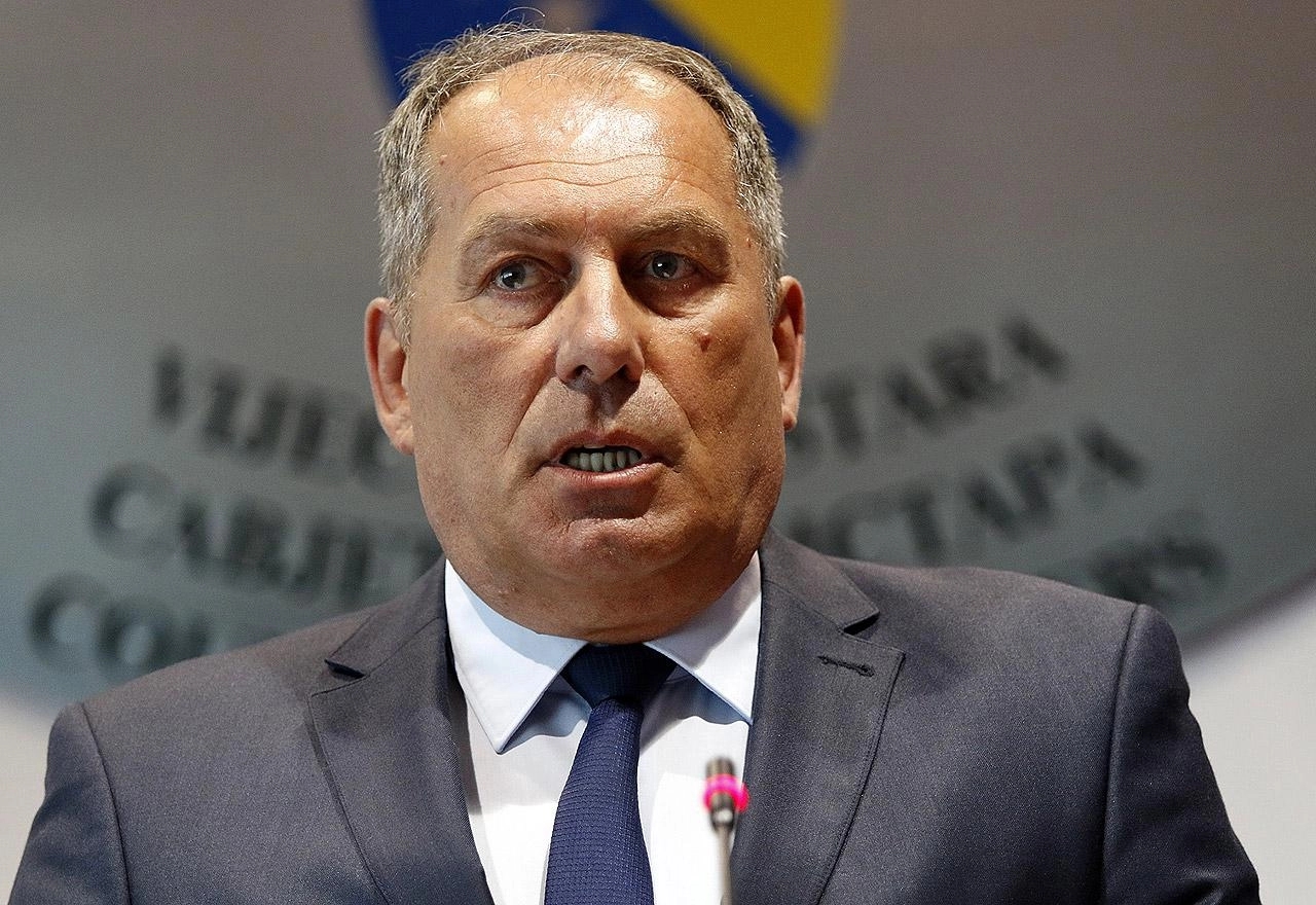 “Djeca, snahe i rodbina funkcionera pod policijskom zaštitom” Mektić zatražio izmjenu Odluke Savjeta ministara o štićenim osobama