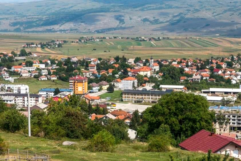 “Djeca srpske nacionalnosti nemaju pravo na izučavanje maternjeg jezika”