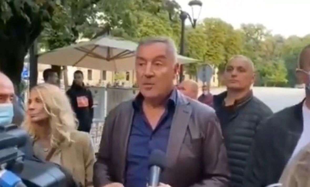 Đukanović došao na Cetinje: Crkva ima pogrešan pristup, nadam se da će ipak razumno postupiti